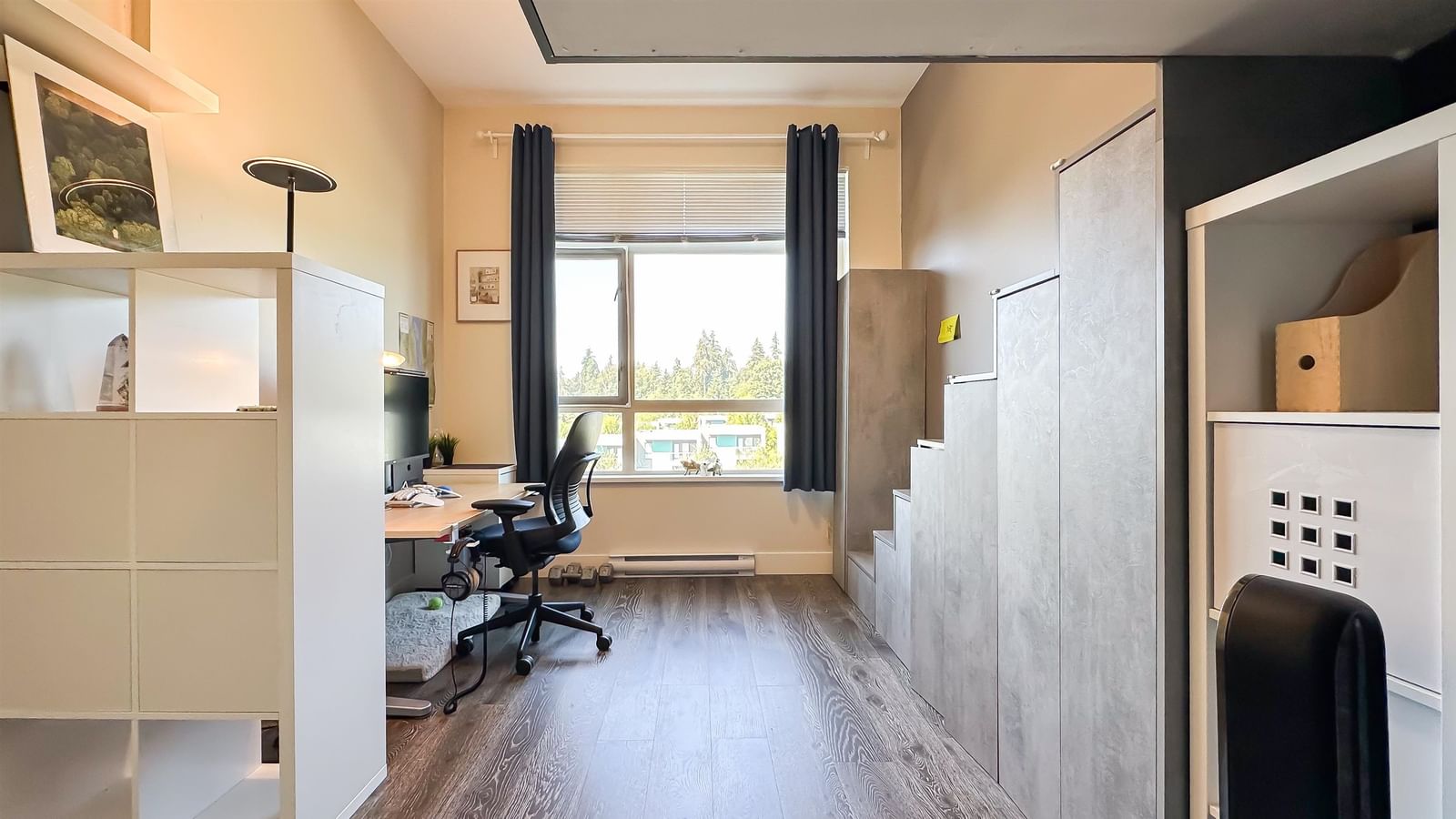 Listing Image 18
