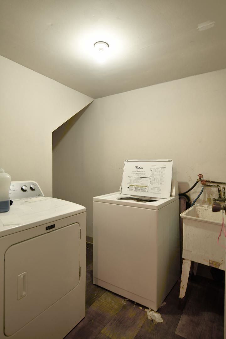 Listing Image 20