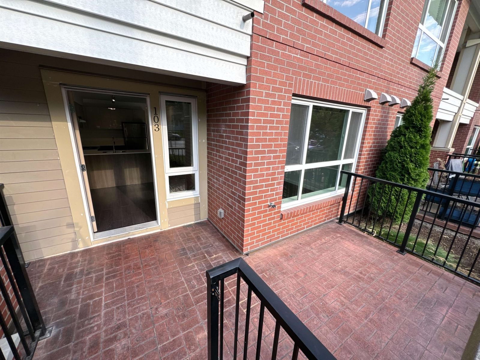 Listing Image 20