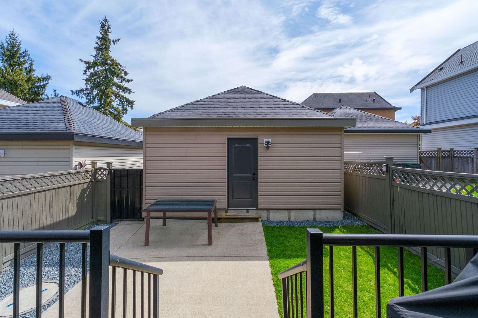Listing Image 20