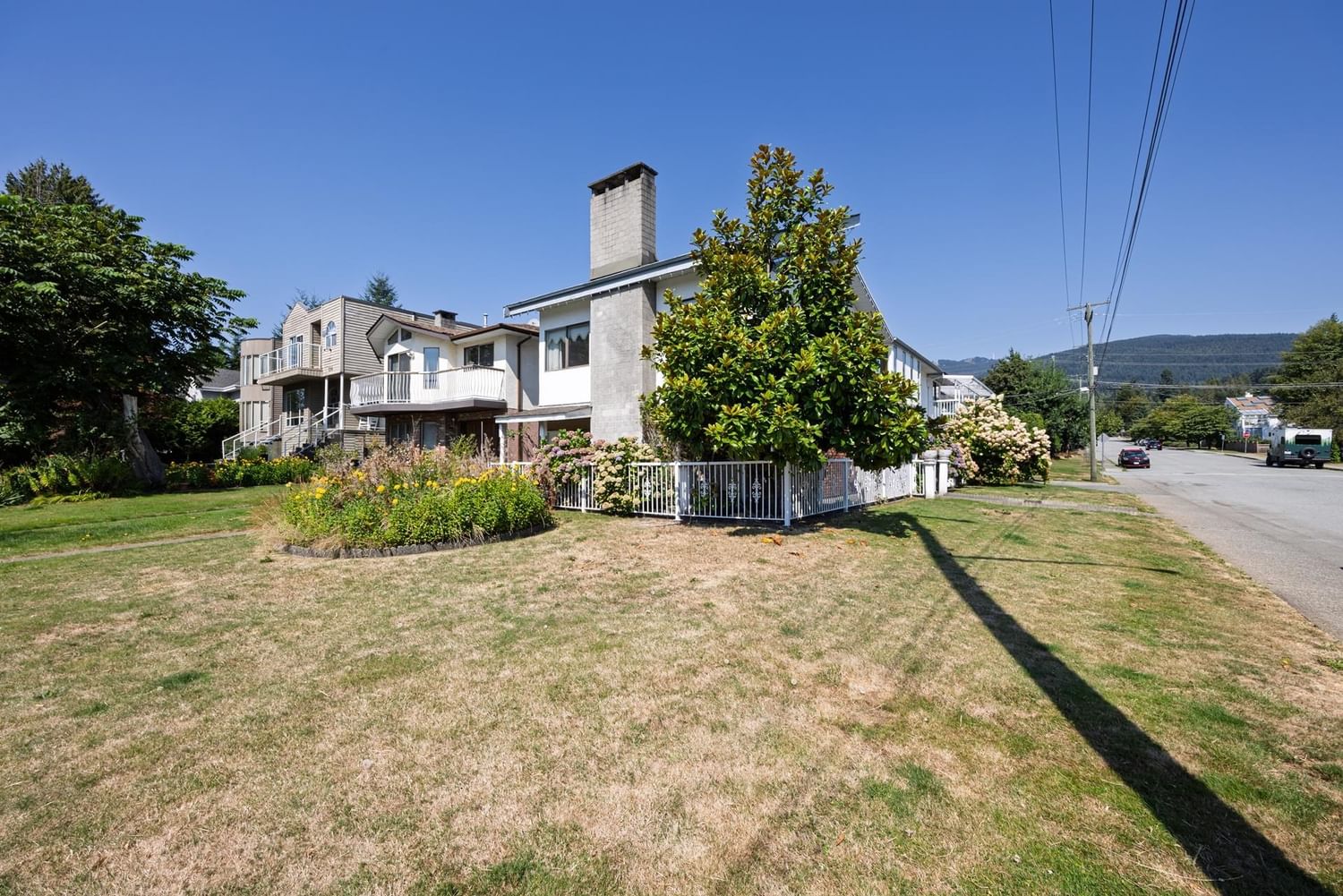 Listing Image 40
