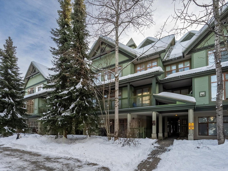 30 (50) - 4355 Northlands Boulevard, Whistler, V8E 1C3 | Image 2