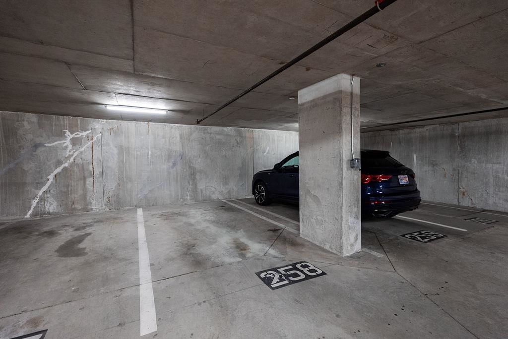 Listing Image 28