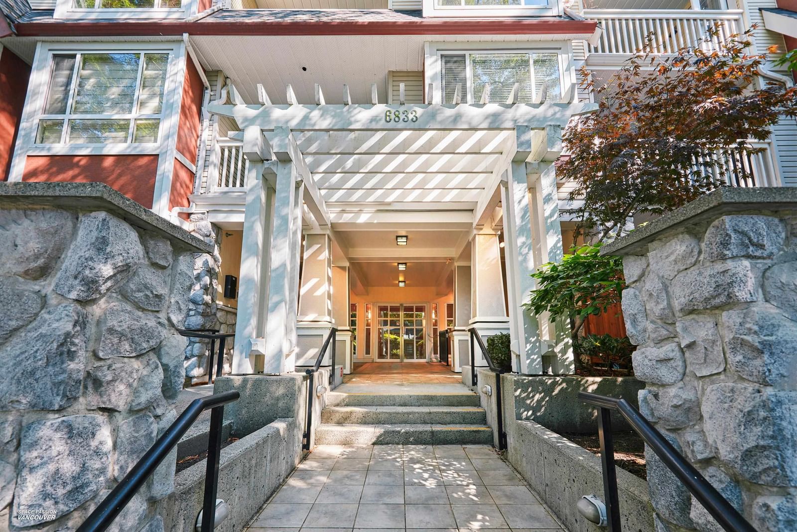 Listing Image 18