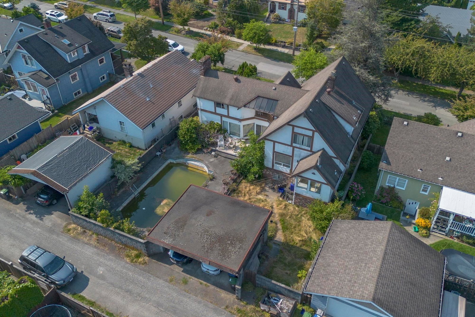 Listing Image 11