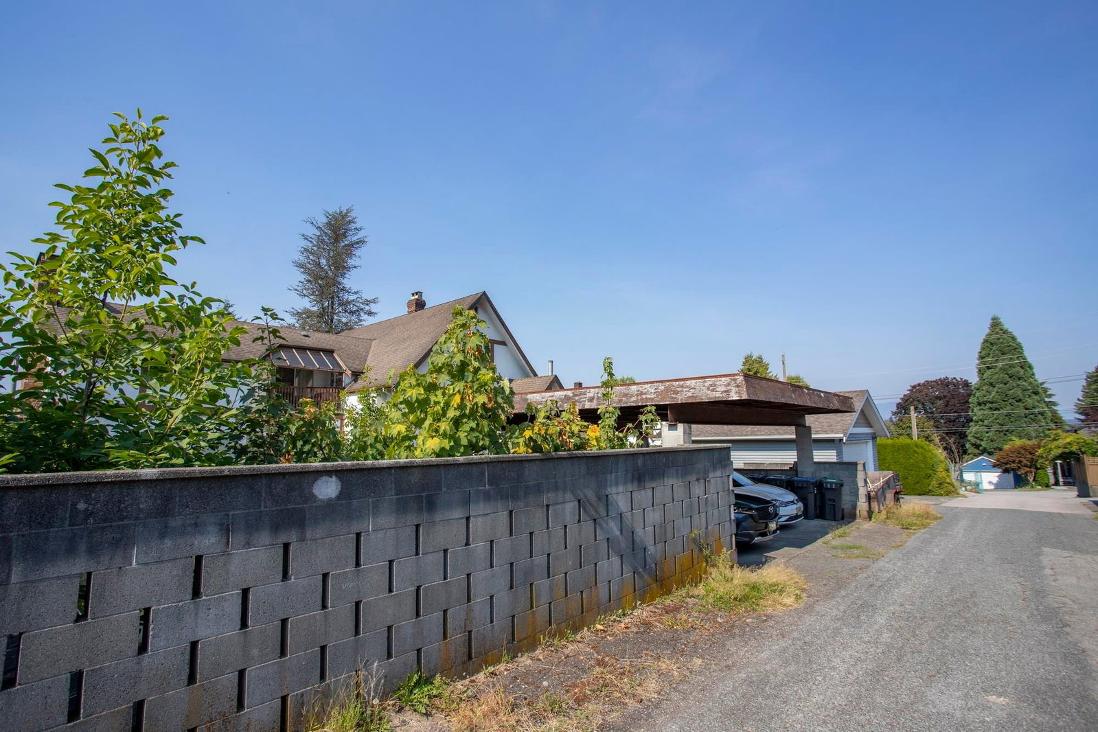 Listing Image 14