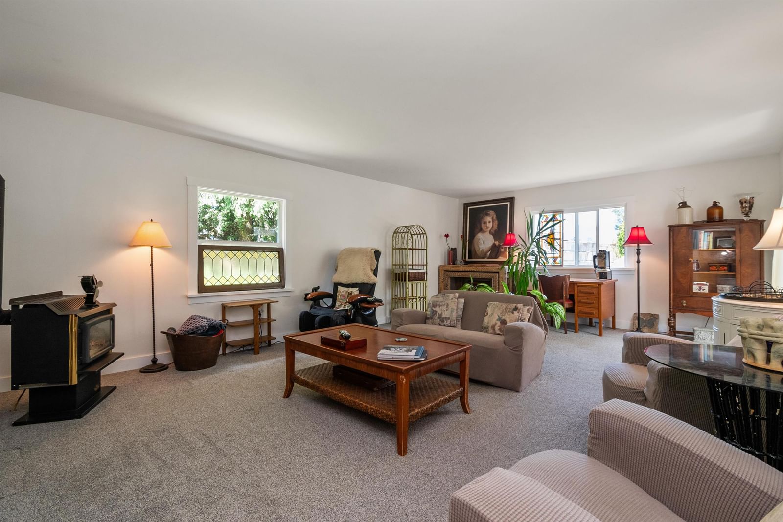Listing Image 19