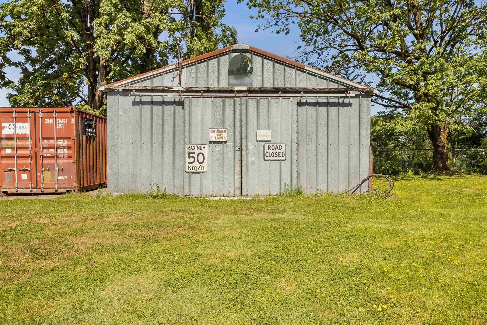 Listing Image 28