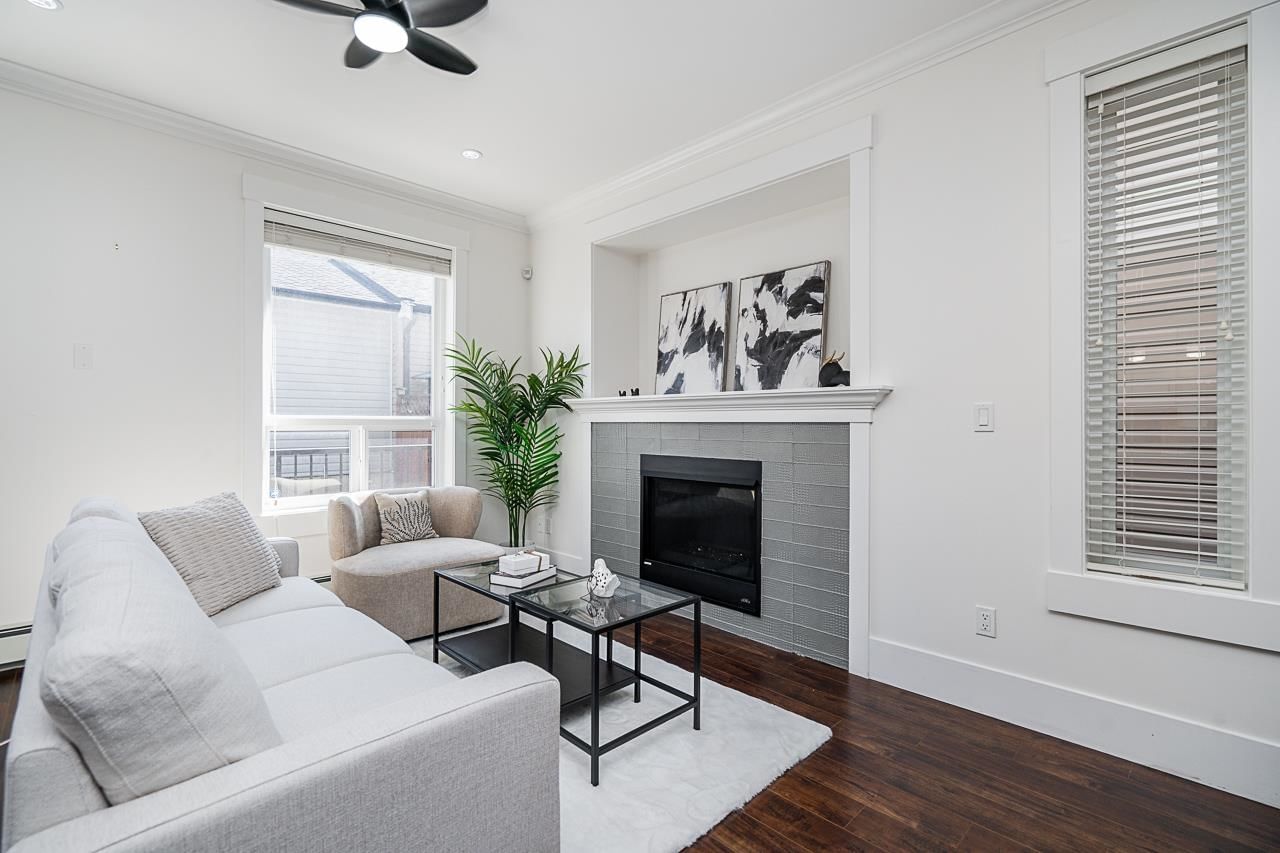 Listing Image 9