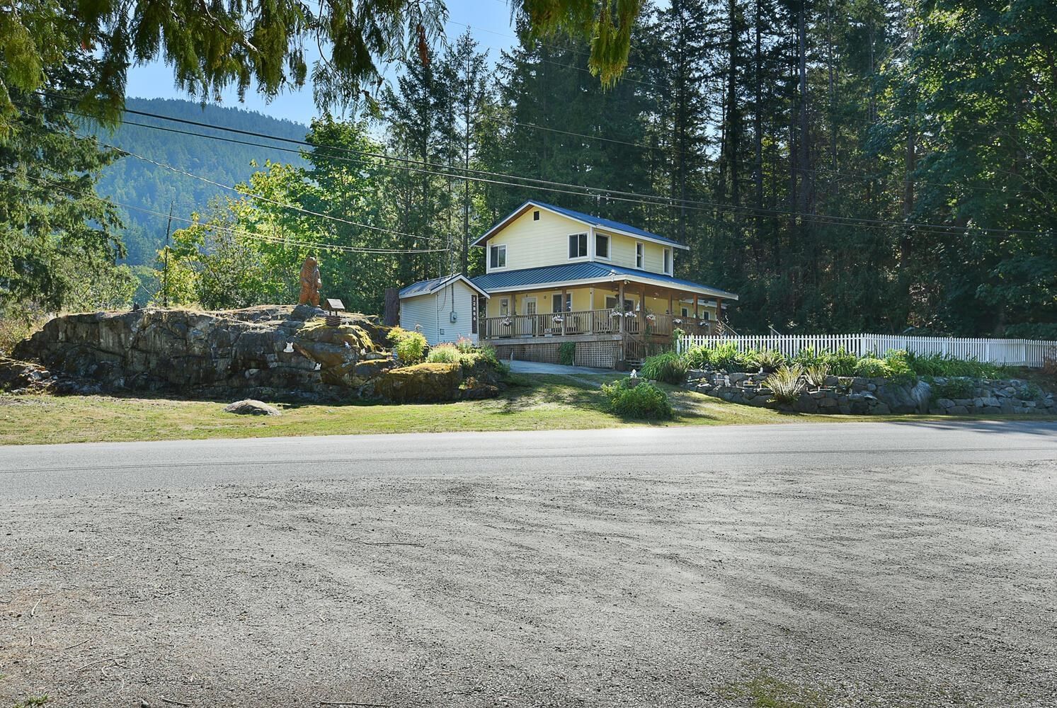 Listing photo 5