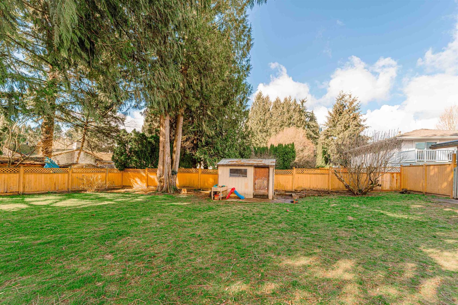 Listing Image 37