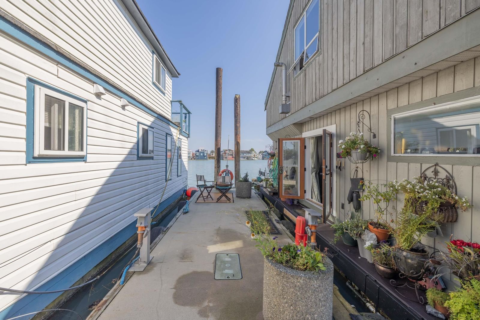 Listing Image 24