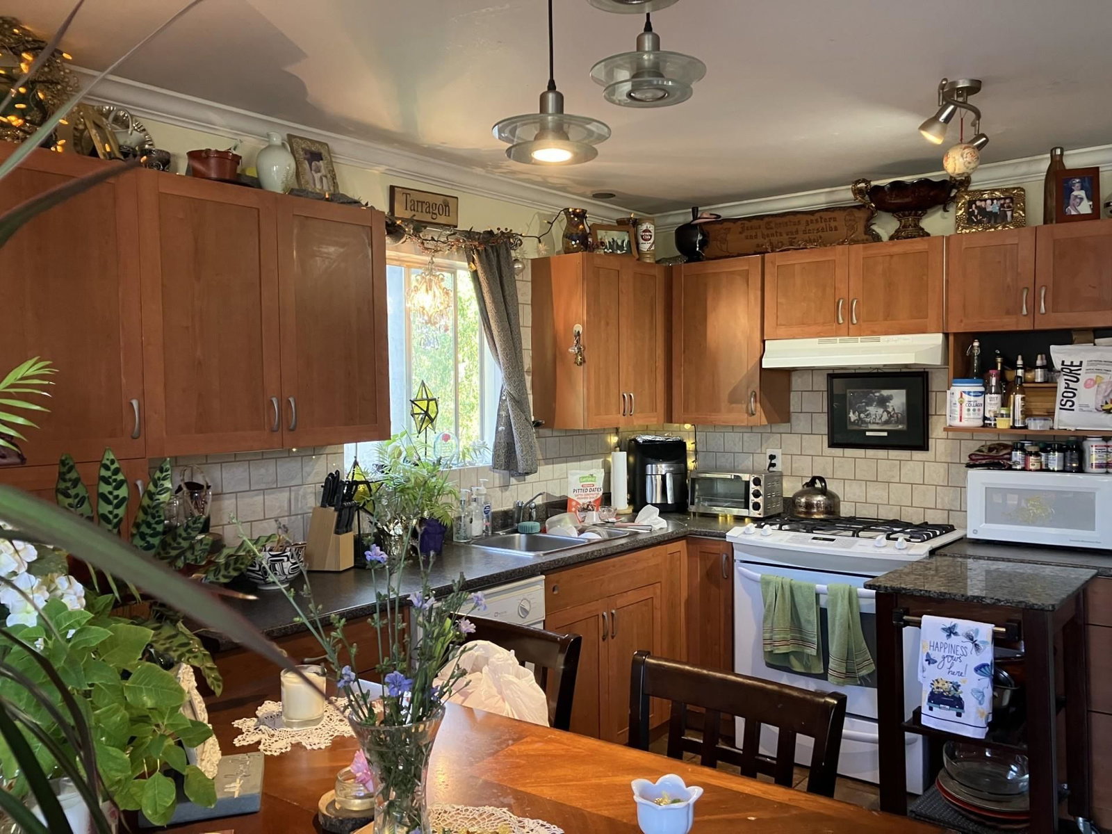 Listing Image 12