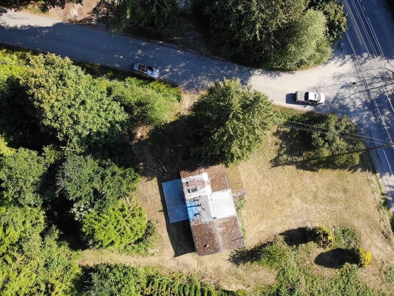 5292 Nestman Road, Sechelt, V7Z 0G6 | Image 2