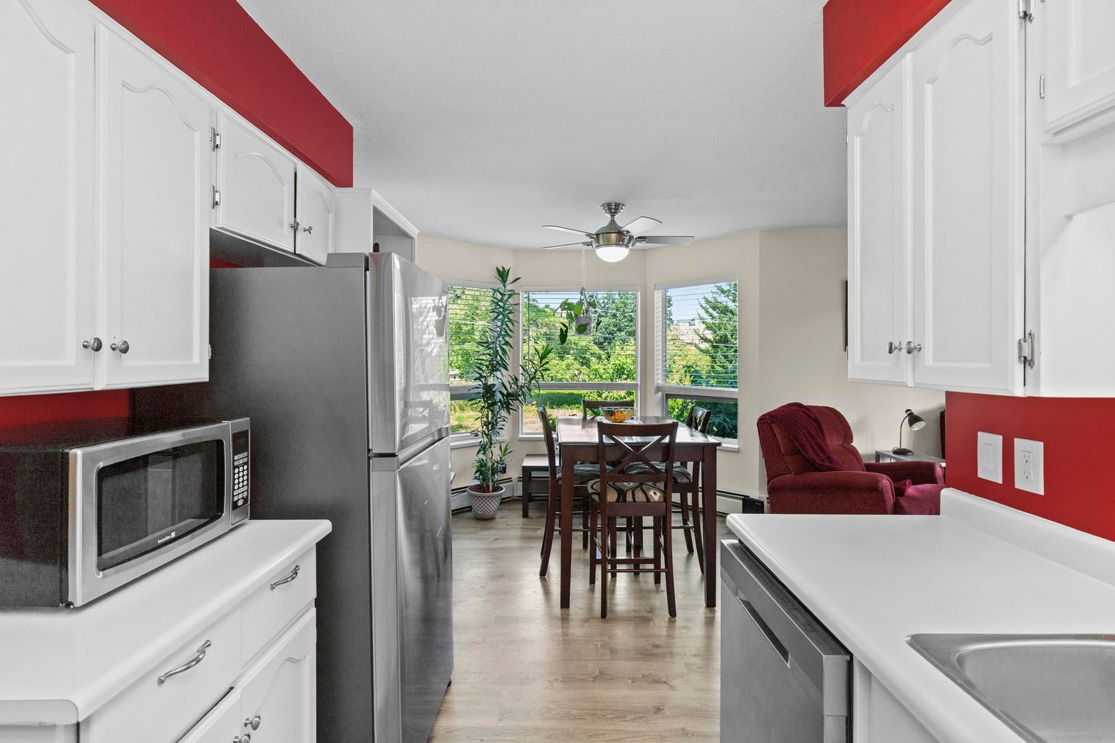 Listing Image 21