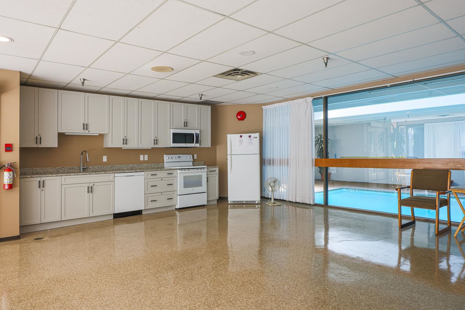 Listing Image 22