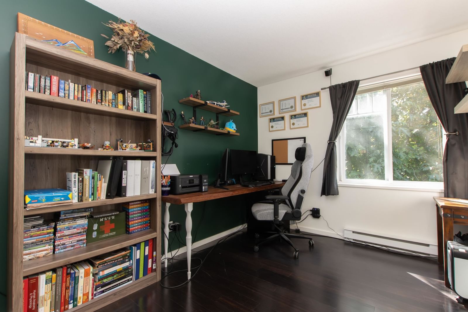 Listing Image 14