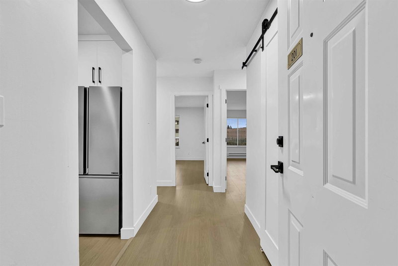 201 - 2567 Victoria Street, Abbotsford, V2T 2T4 | Image 2