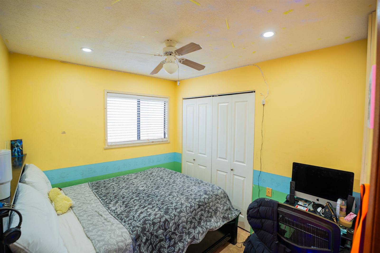 Listing Image 14