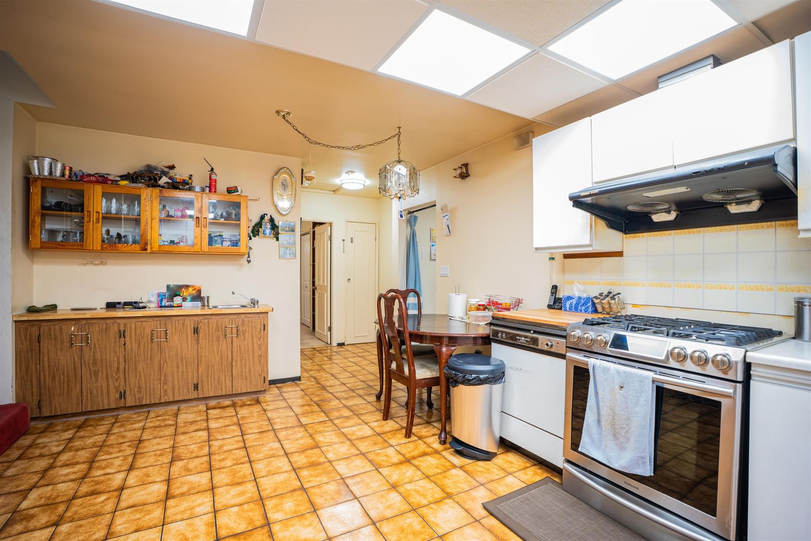 Listing Image 18