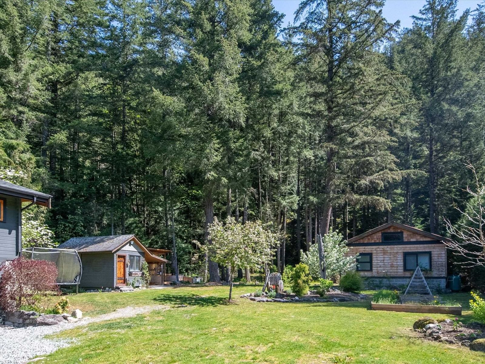 Listing Image 21