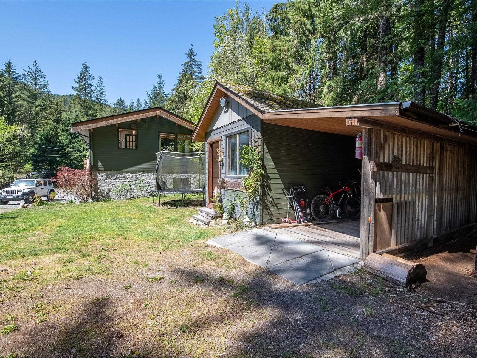 Listing Image 23