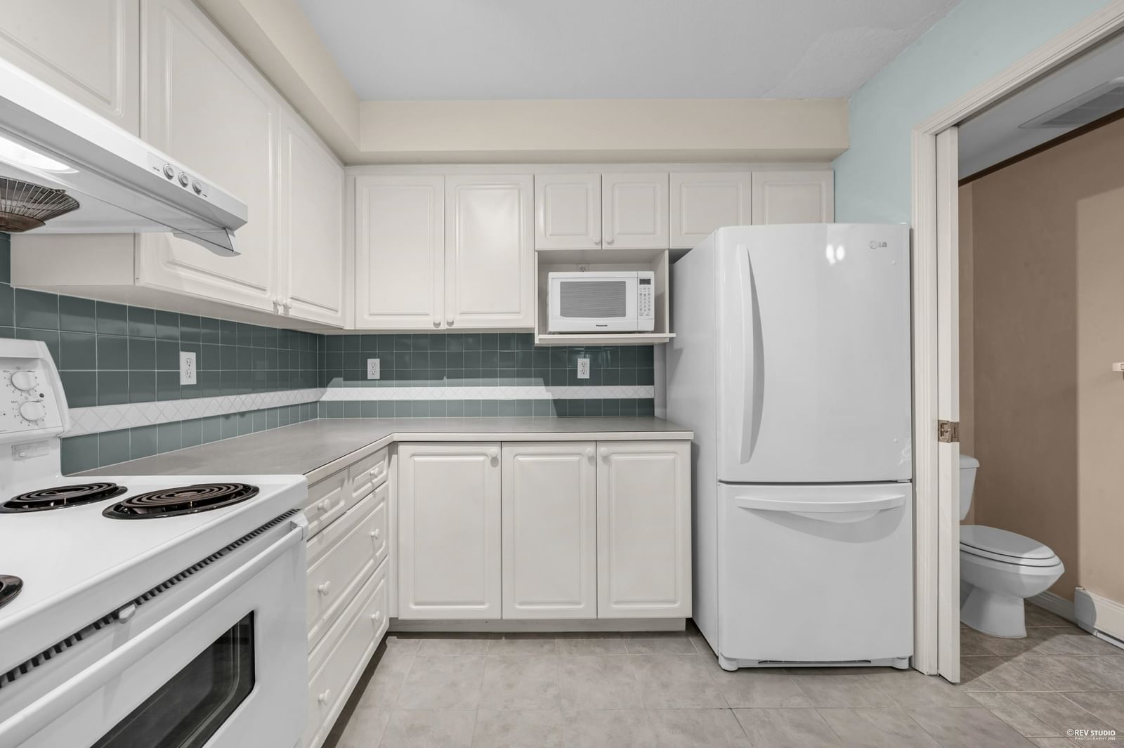 Listing Image 14