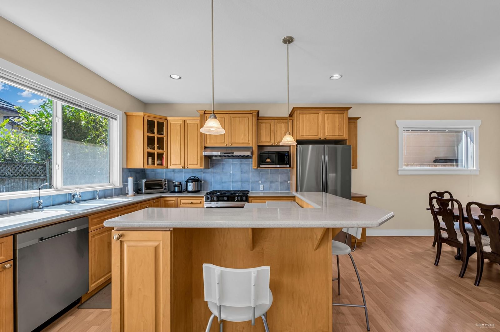 Listing Image 15