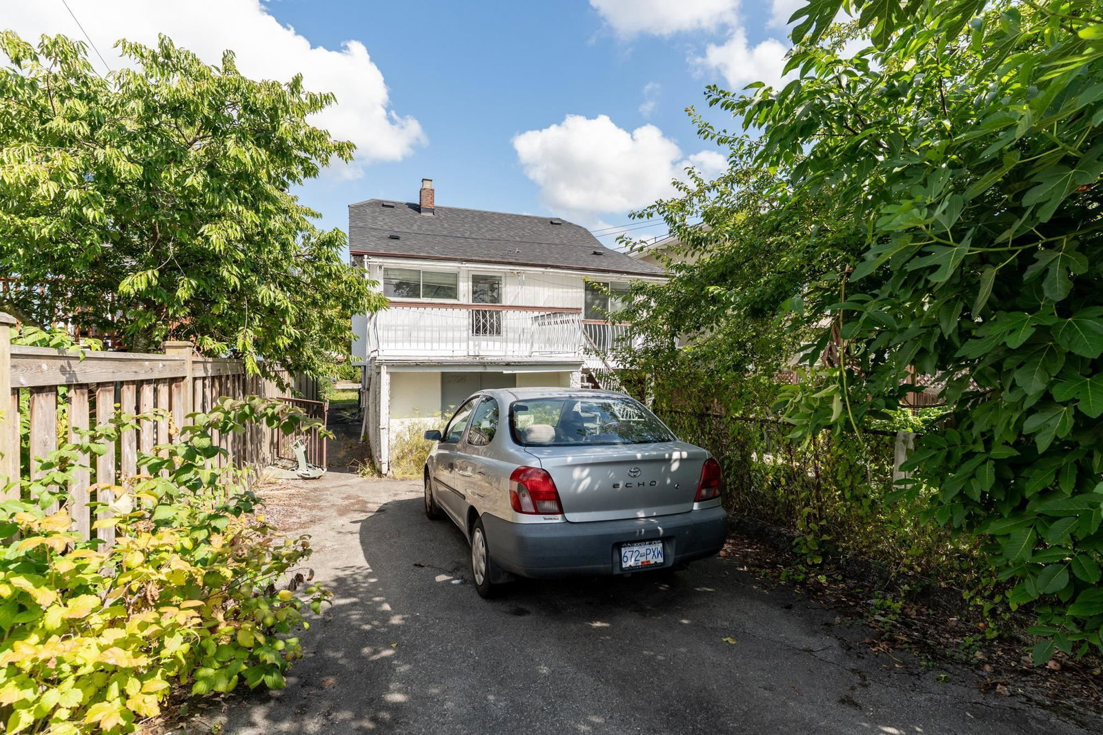 Listing Image 10