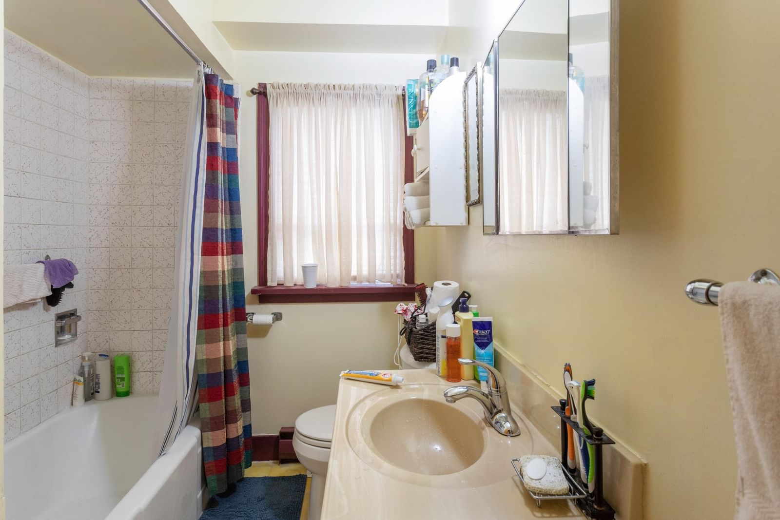 Listing Image 11