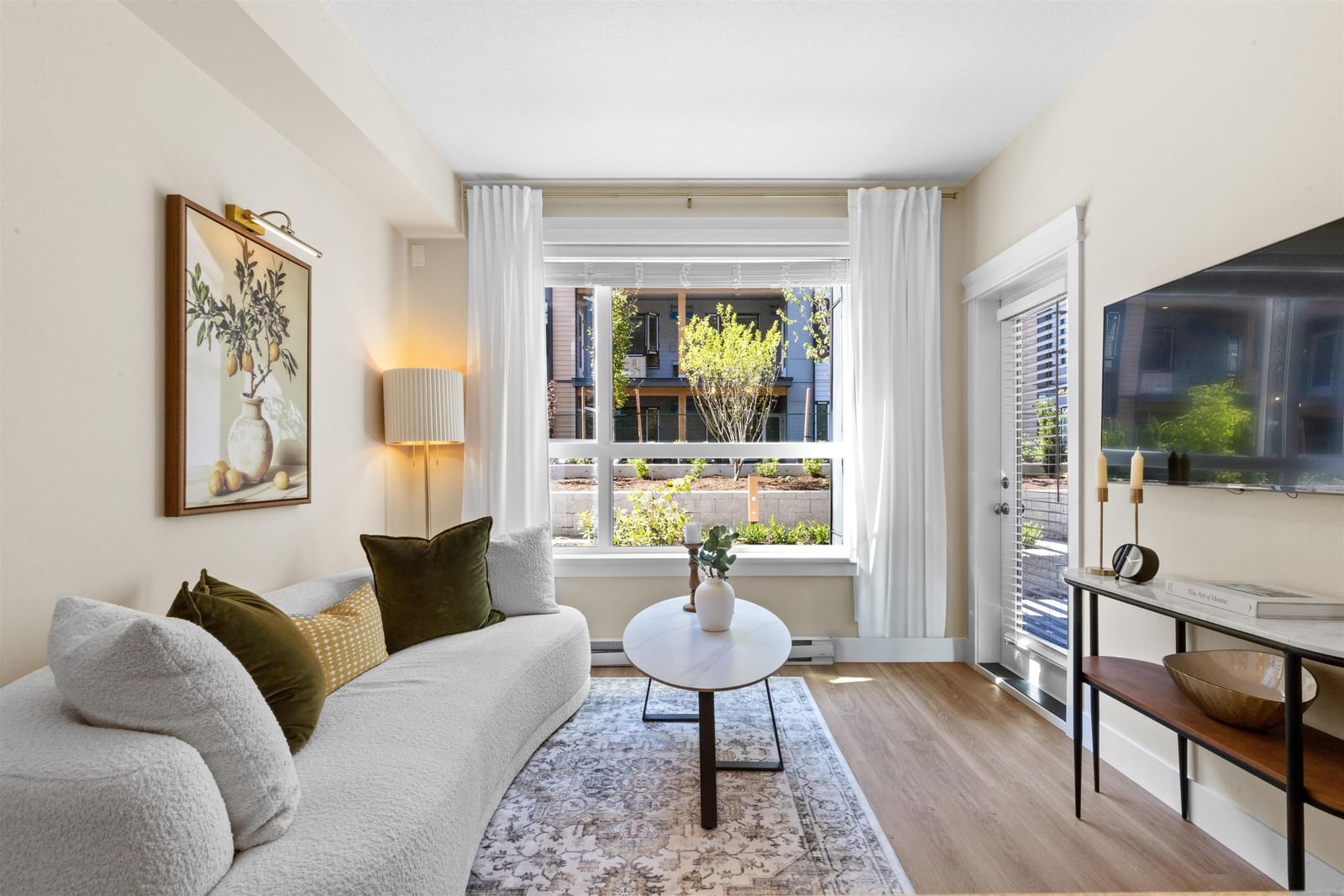 Listing Image 9