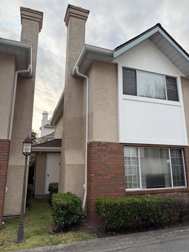 3 - 8280 Bennett Road