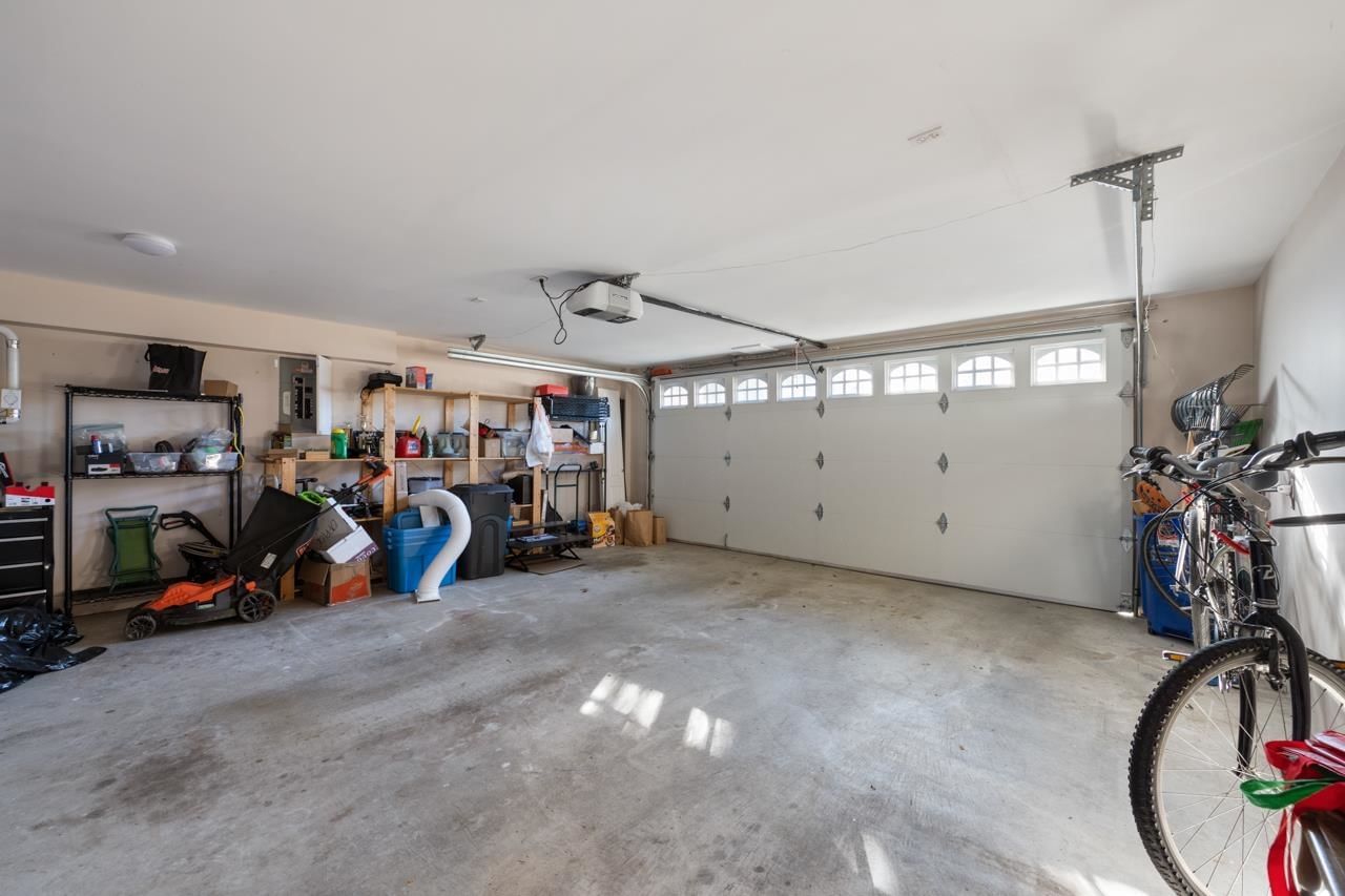 Listing Image 33