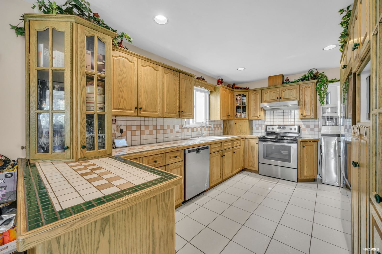 Listing Image 9