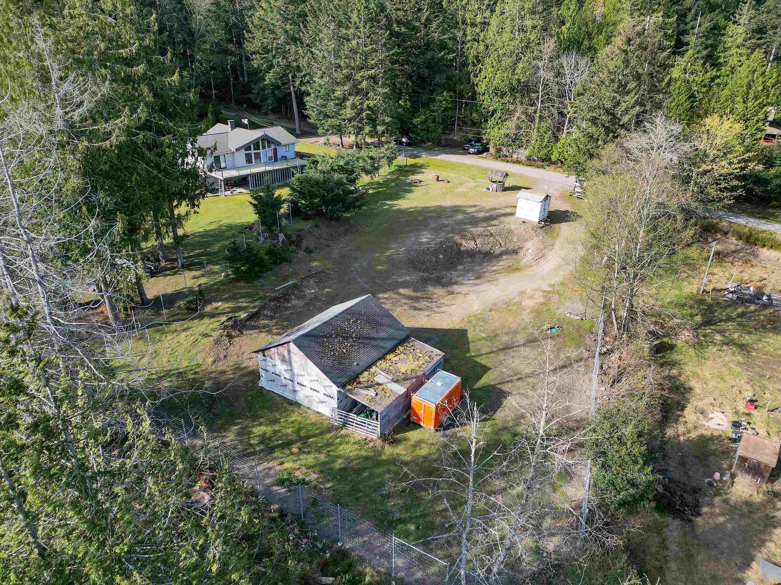 Listing Image 11