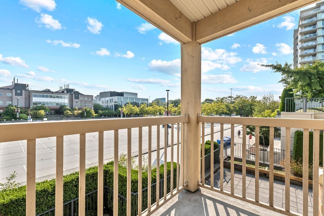 Listing Image 19
