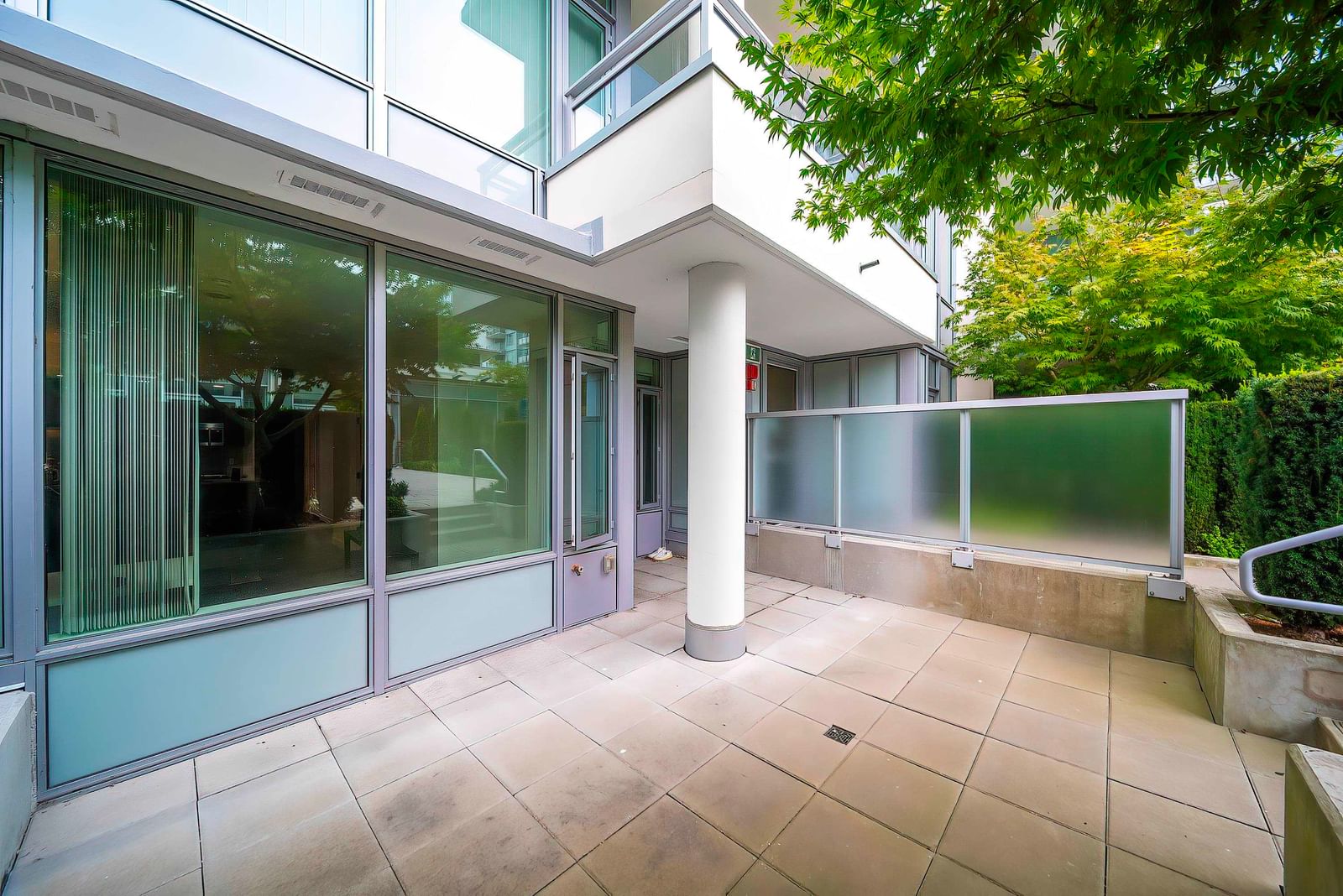 Listing Image 22