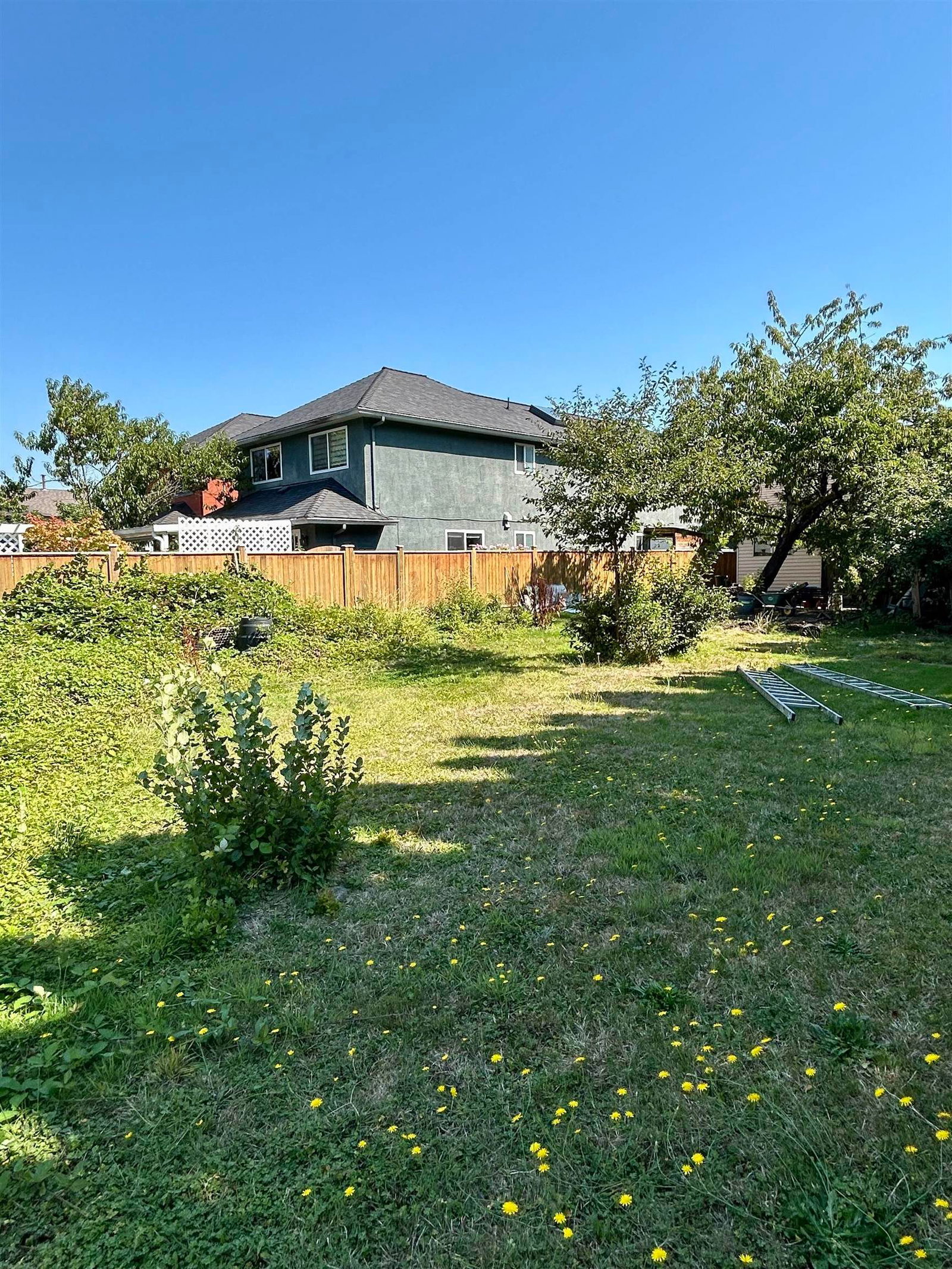 Listing Image 9