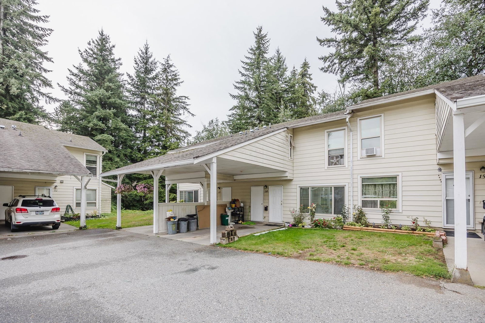 Listing Image 17