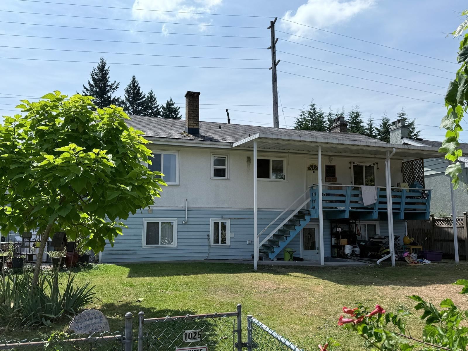 Listing Image 4
