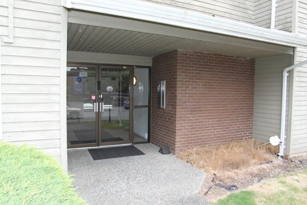 Listing Image 28