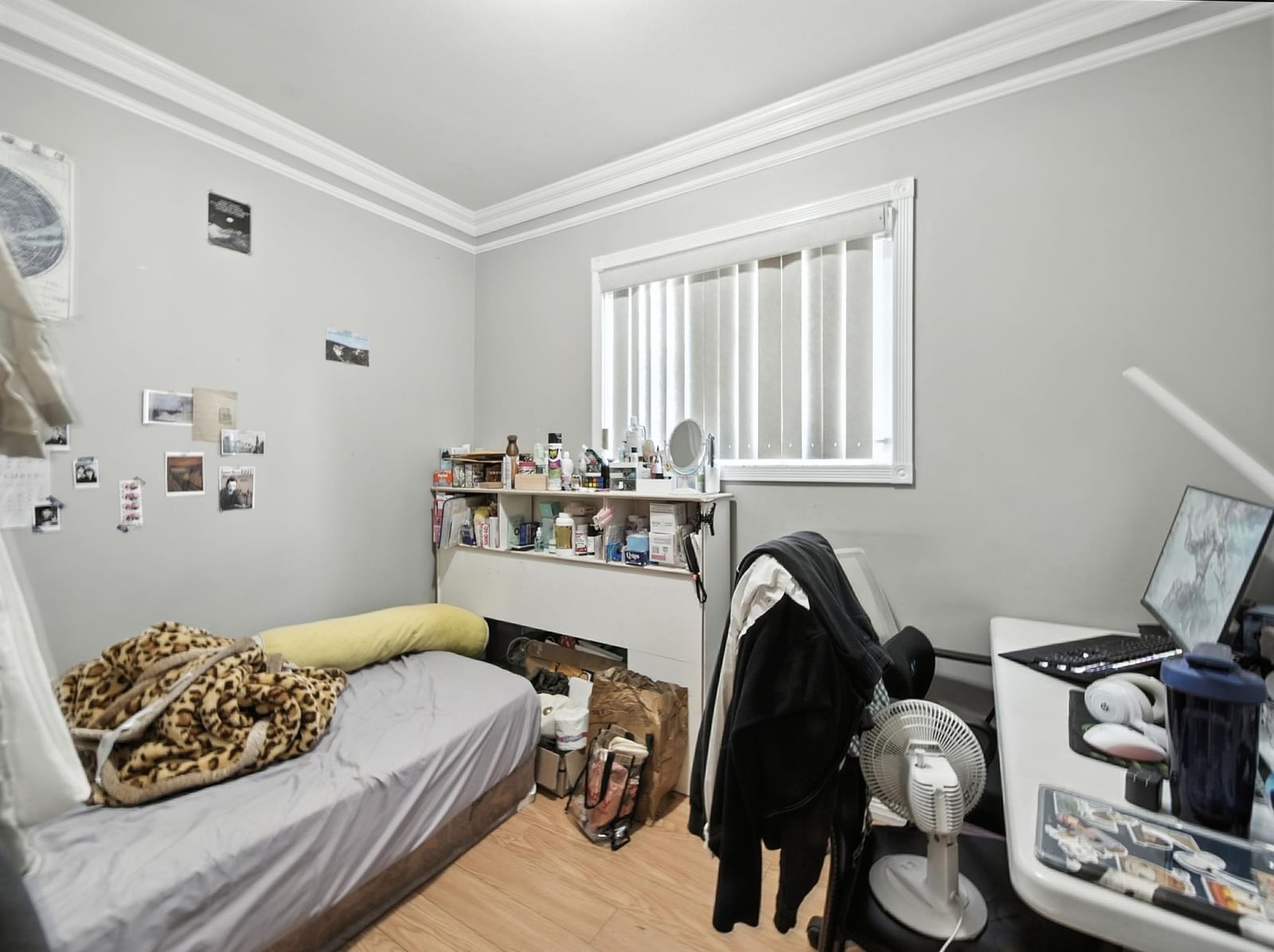 Listing Image 19