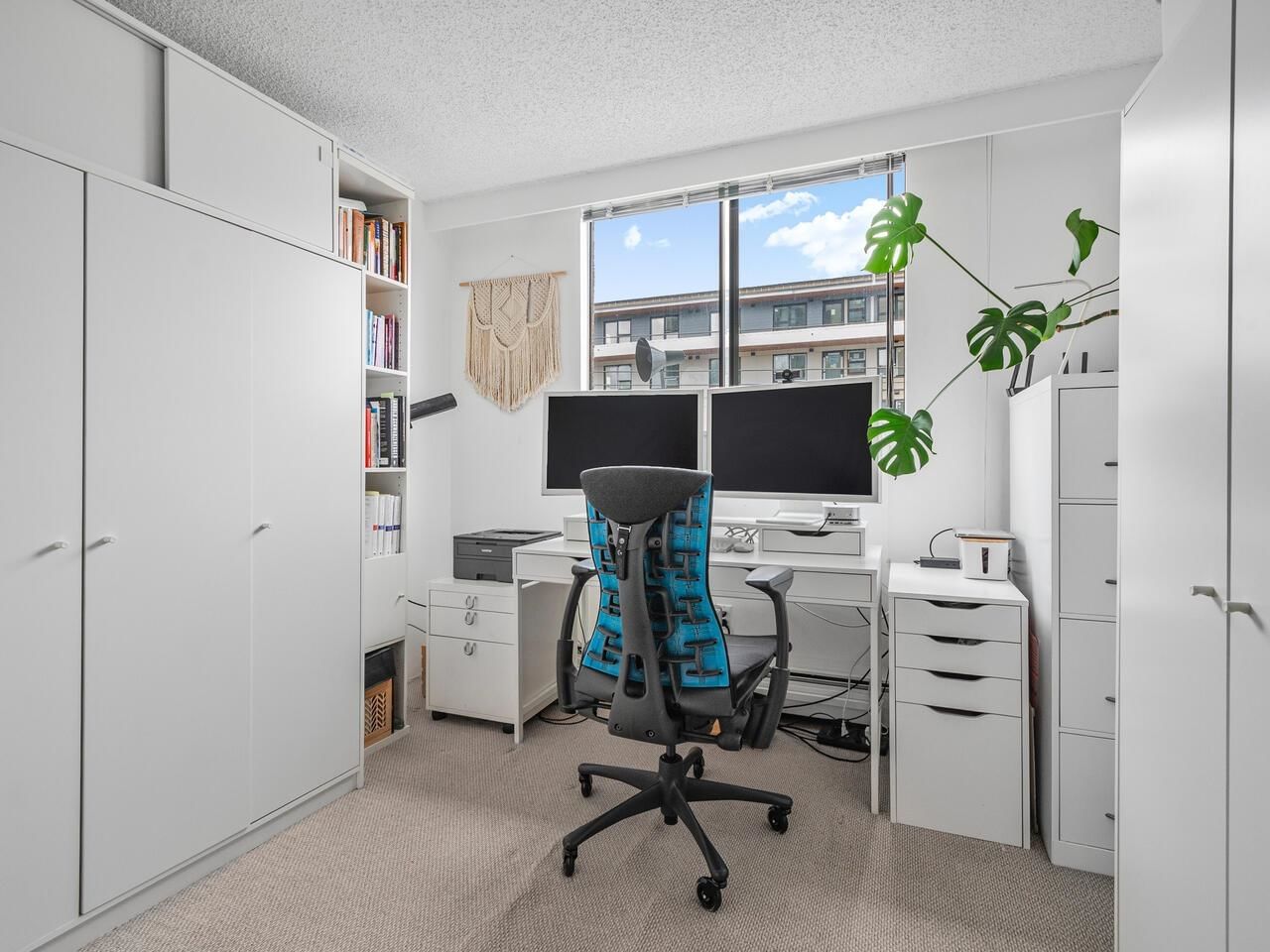 Listing Image 17