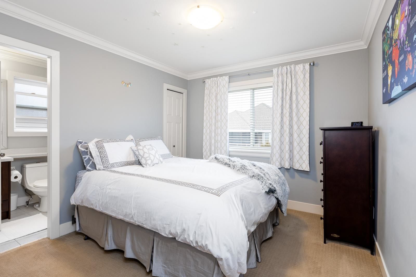 Listing Image 28