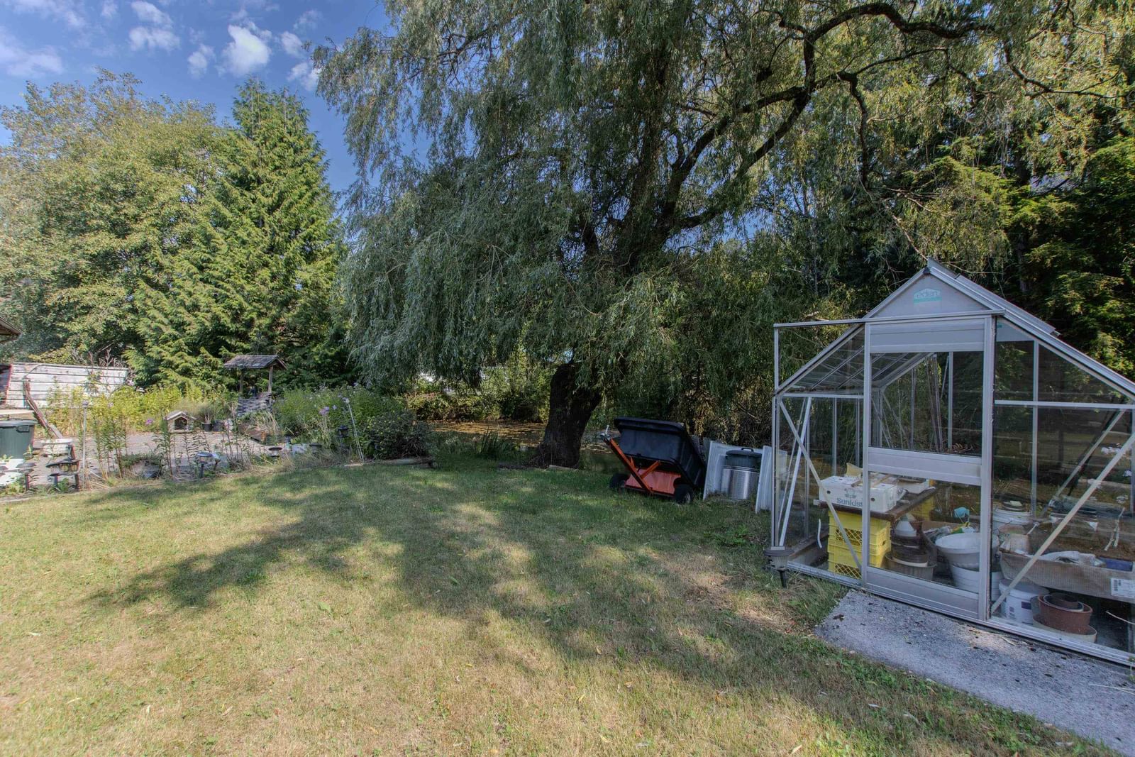 Listing Image 9
