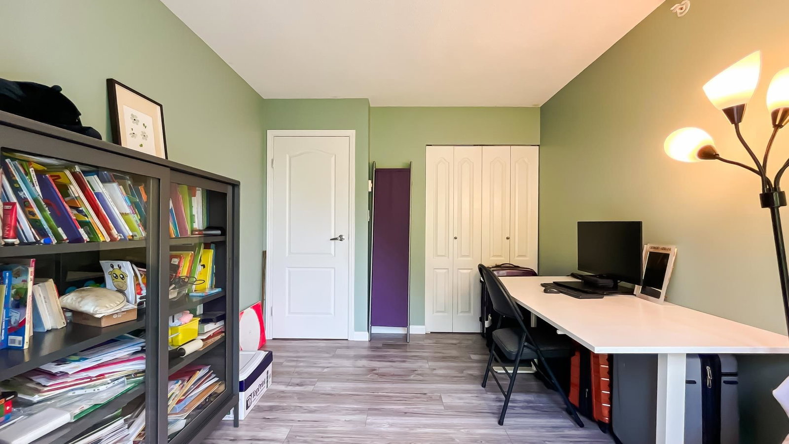 Listing Image 16