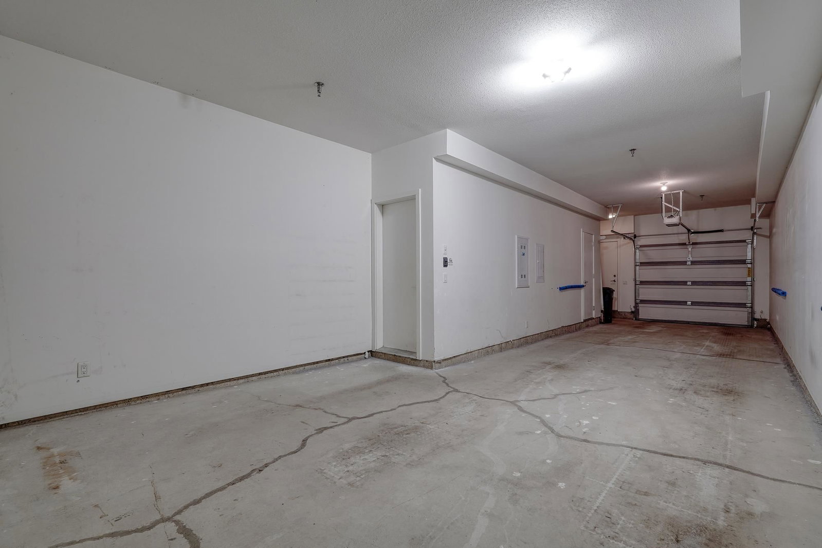 Listing Image 36