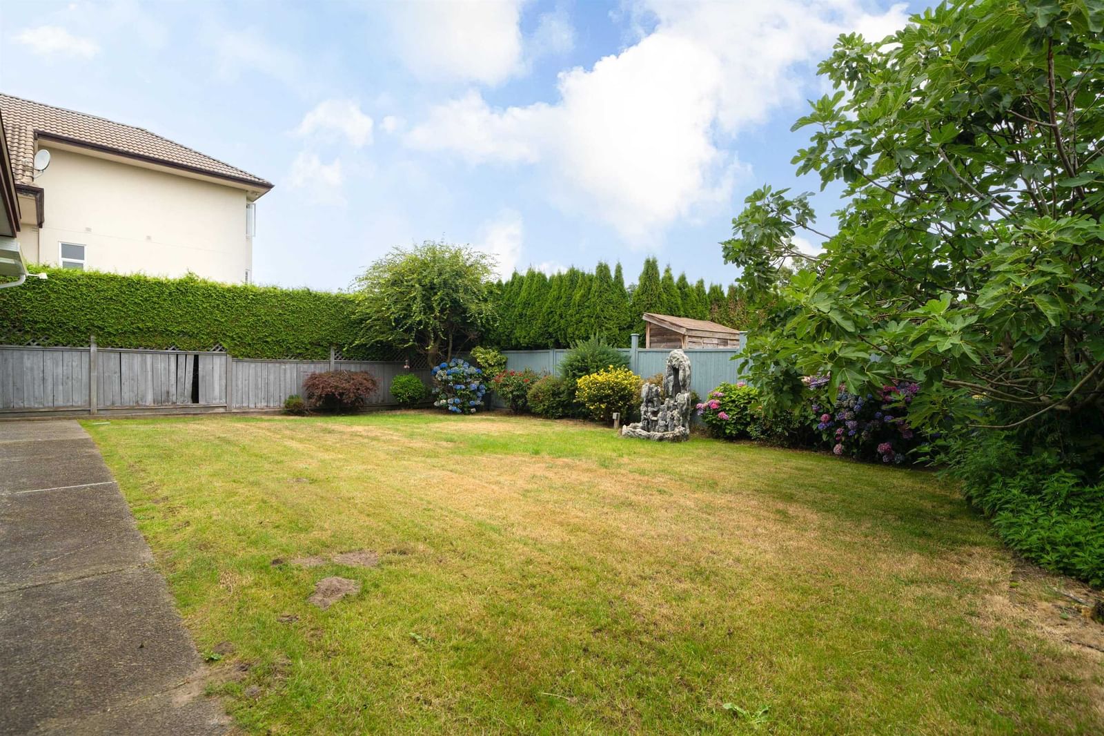 Listing Image 33