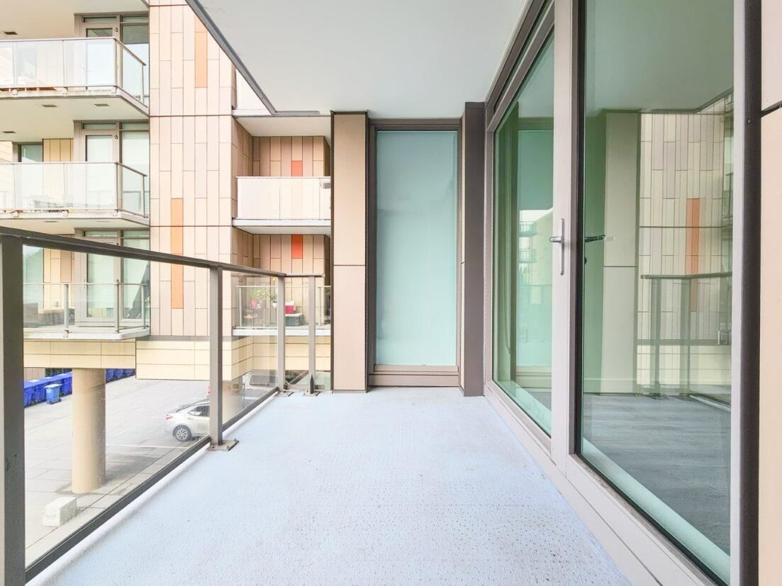 Listing Image 10