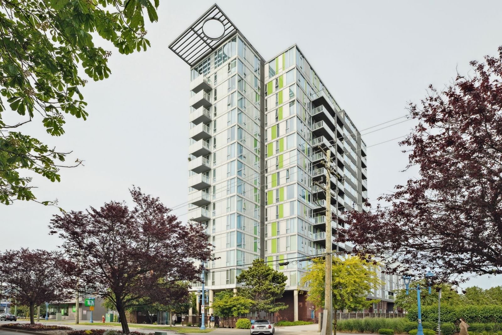 Listing Image 13